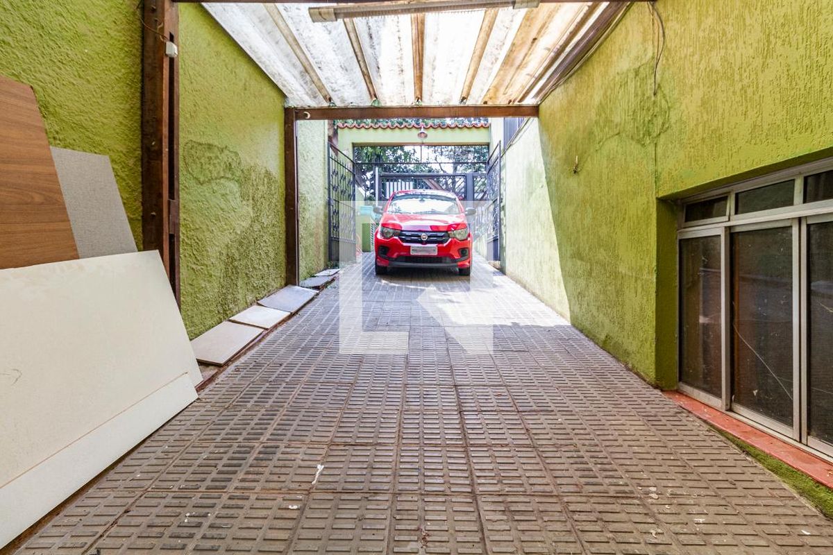 Casa, 3 quartos, 240 m² - Foto 39