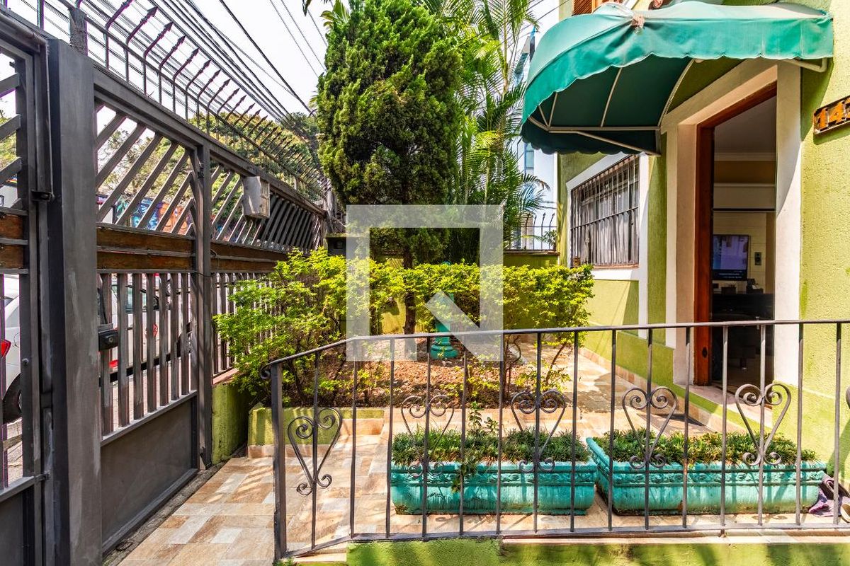 Casa, 3 quartos, 240 m² - Foto 41