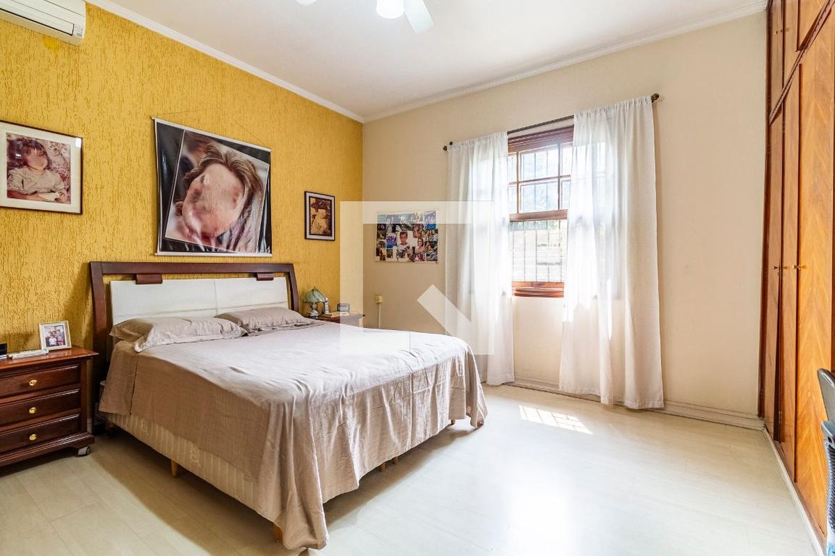 Casa, 3 quartos, 240 m² - Foto 6