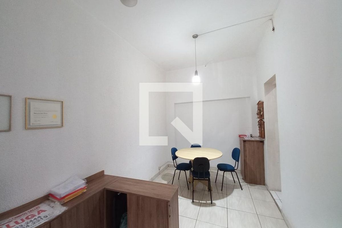 Casa à Venda - Cambuí, 3 Quartos,  161 m2 em , Campinas - sp | SoloBR