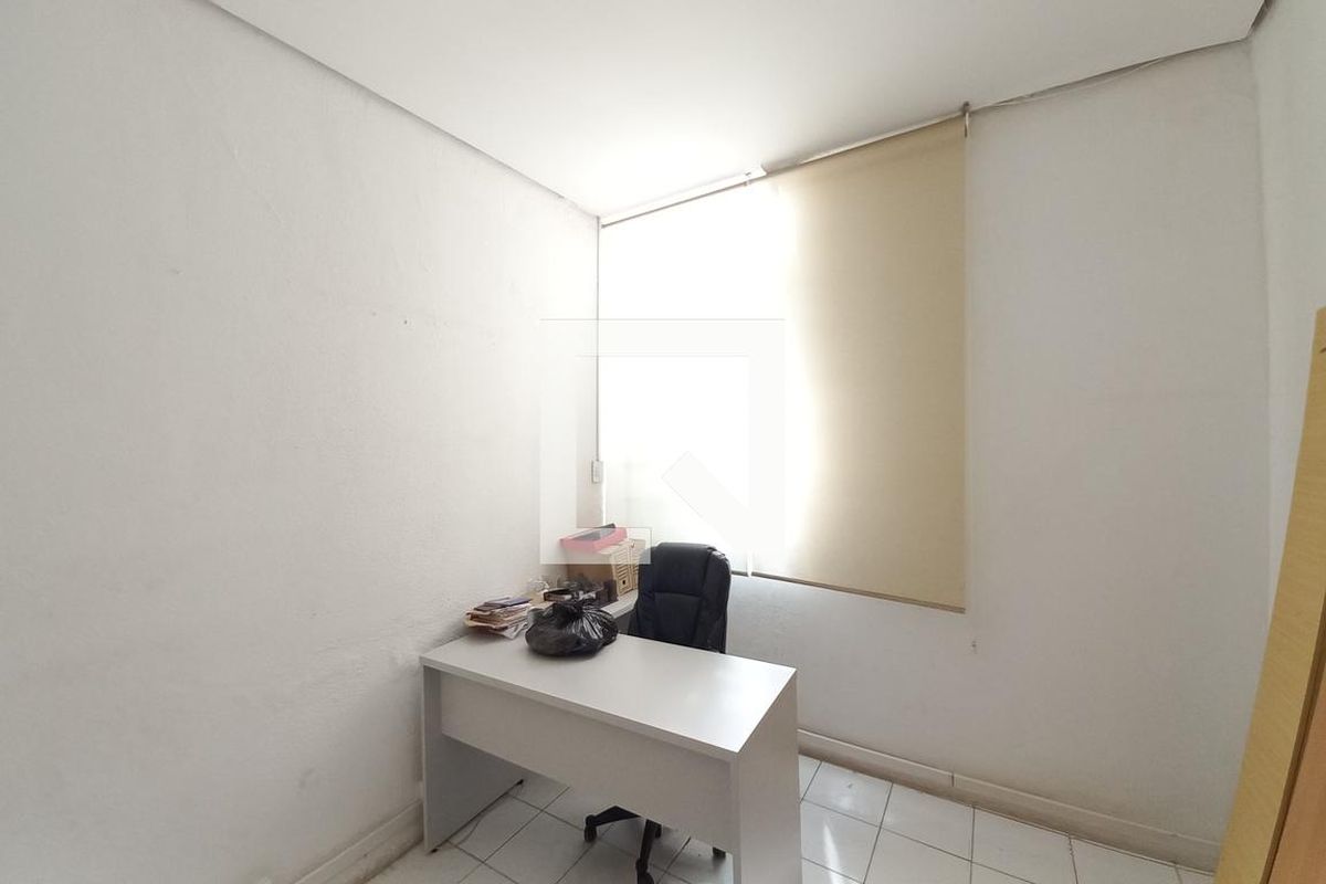 Casa à Venda - Cambuí, 3 Quartos,  161 m2 em , Campinas - sp | SoloBR