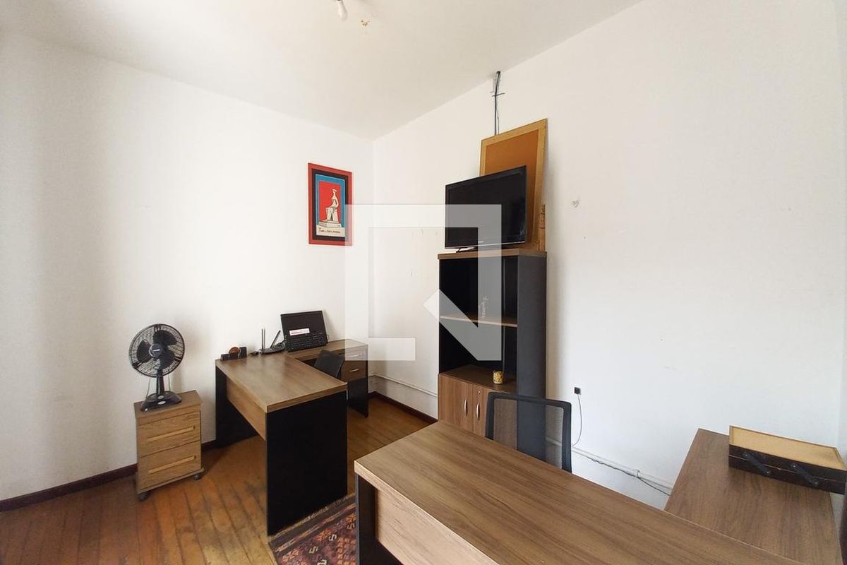 Casa à Venda - Cambuí, 3 Quartos,  161 m2 em , Campinas - sp | SoloBR