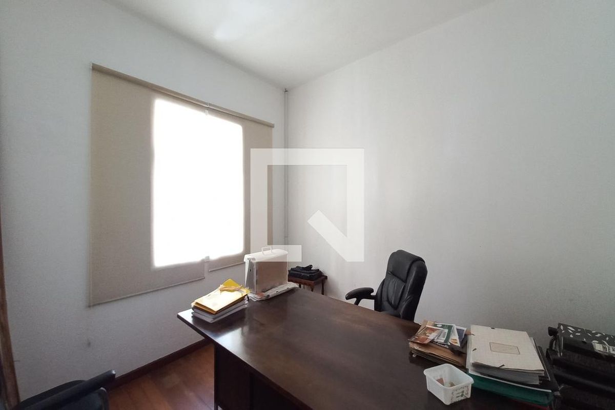 Casa à Venda - Cambuí, 3 Quartos,  161 m2 em , Campinas - sp | SoloBR