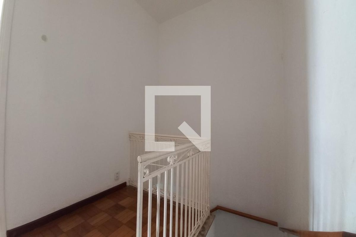 Casa à Venda - Cambuí, 3 Quartos,  161 m2 em , Campinas - sp | SoloBR