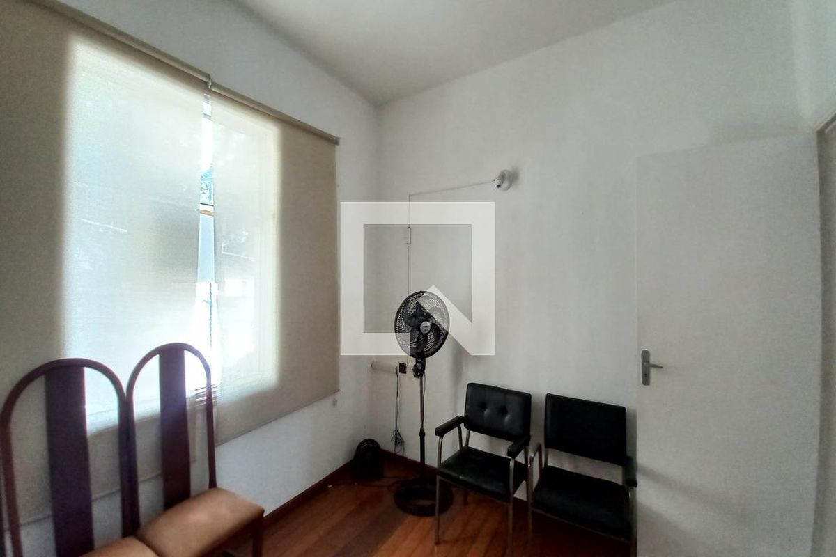 Casa à Venda - Cambuí, 3 Quartos,  161 m2 em , Campinas - sp | SoloBR
