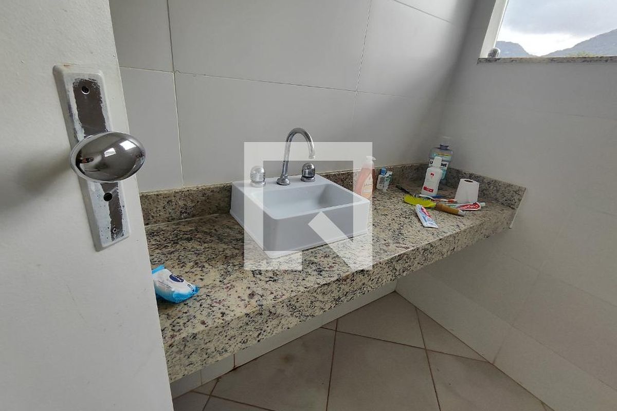 Casa, 3 quartos, 250 m² - Foto 24