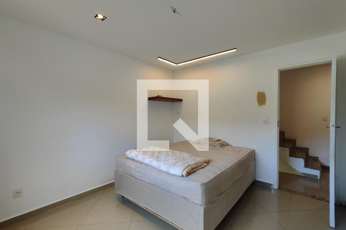 Casa, 3 quartos, 250 m² - Foto 30