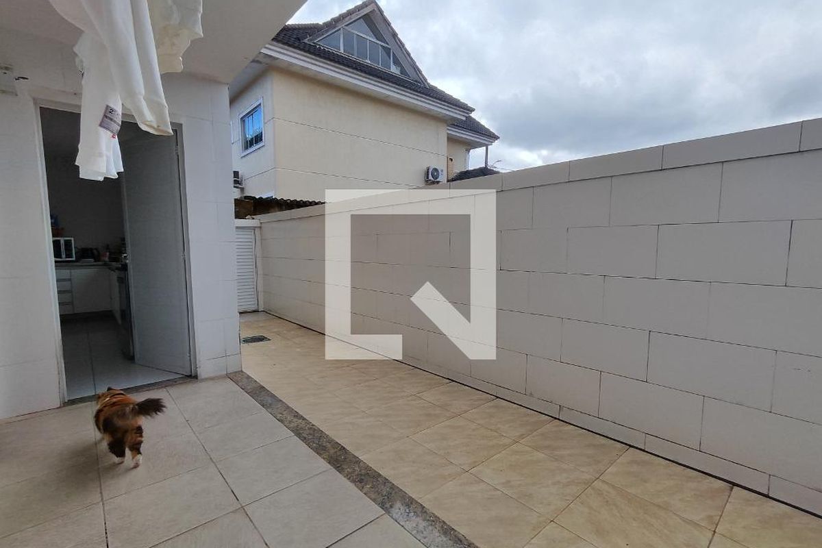 Casa, 3 quartos, 250 m² - Foto 58
