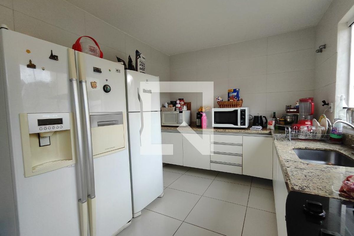 Casa, 3 quartos, 250 m² - Foto 46
