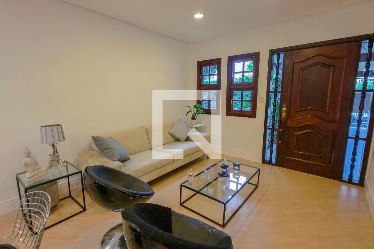 Casa, 4 quartos, 150 m² - Foto 1