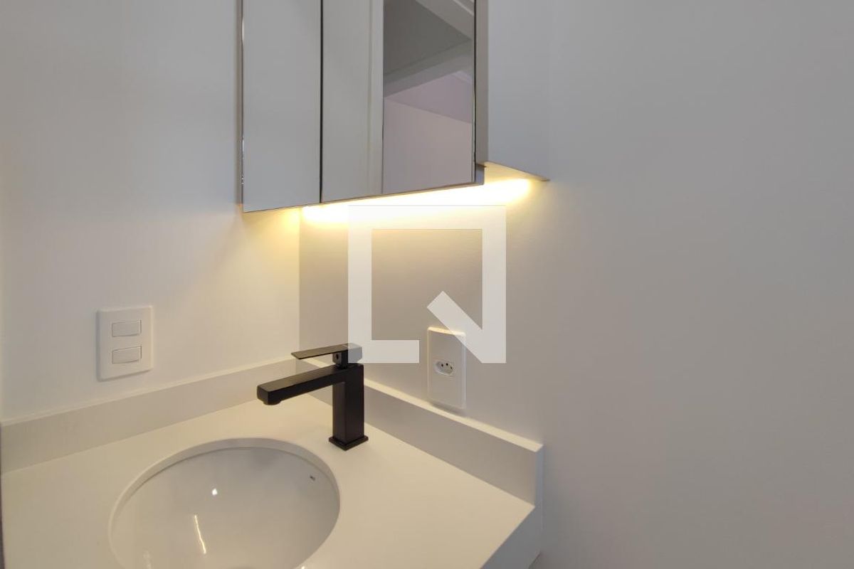 Apartamento à Venda - Cambuí, 1 Quarto,  67 m2 em , Campinas - sp | SoloBR