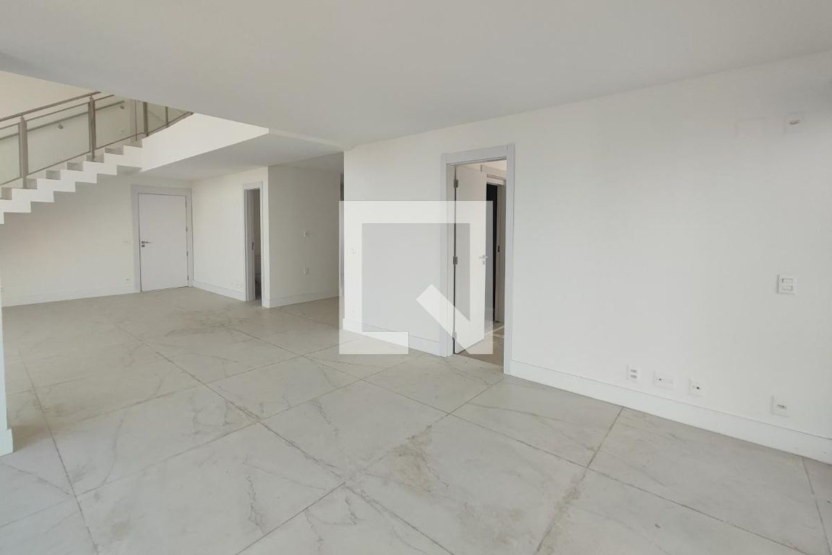 Apartamento à Venda - Cambuí, 3 Quartos,  190 m2 em , Campinas - sp | SoloBR