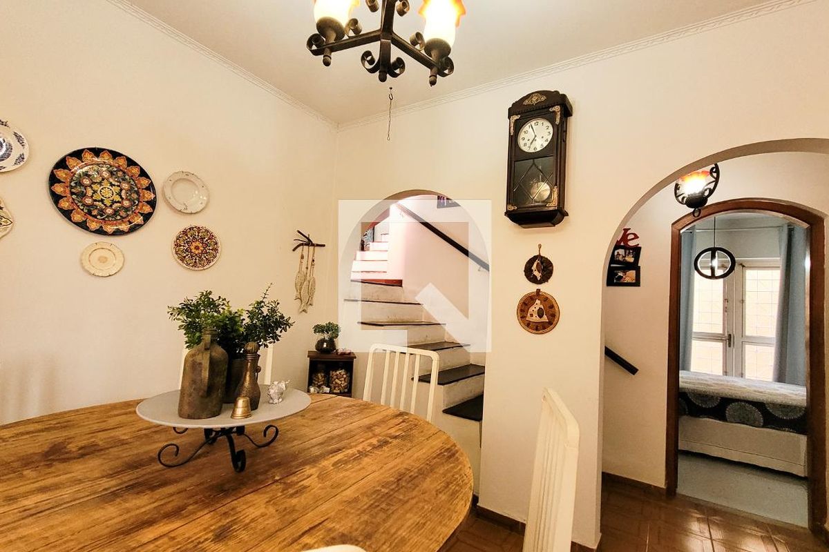 Casa à Venda - Vila Brandina, 4 Quartos,  235 m2 em , Campinas - sp | SoloBR