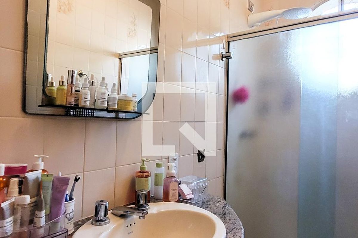 Casa à Venda - Vila Brandina, 4 Quartos,  235 m2 em , Campinas - sp | SoloBR