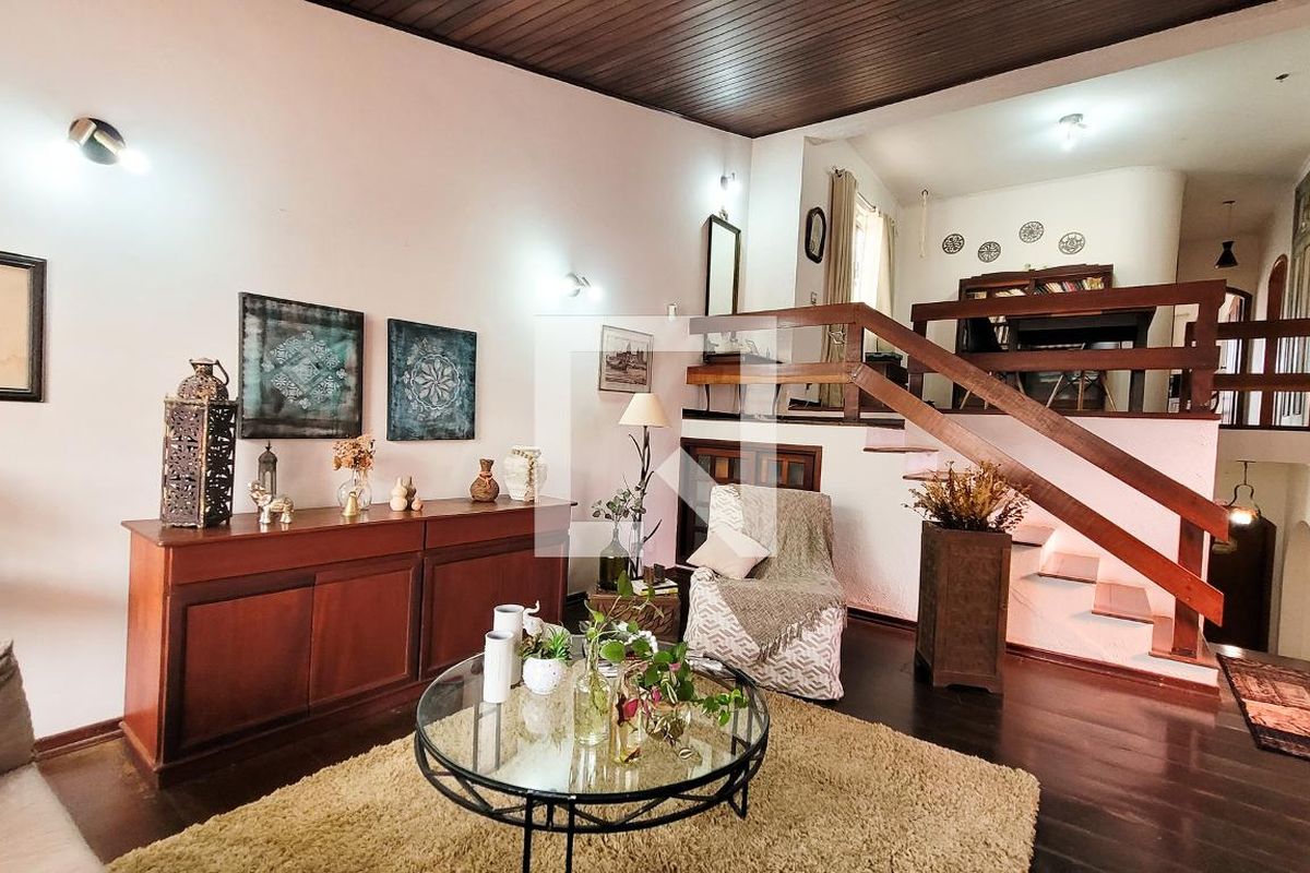 Casa à Venda - Vila Brandina, 4 Quartos,  235 m2 em , Campinas - sp | SoloBR
