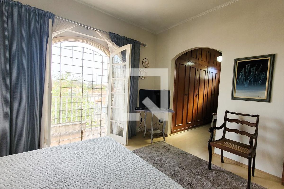 Casa à Venda - Vila Brandina, 4 Quartos,  235 m2 em , Campinas - sp | SoloBR
