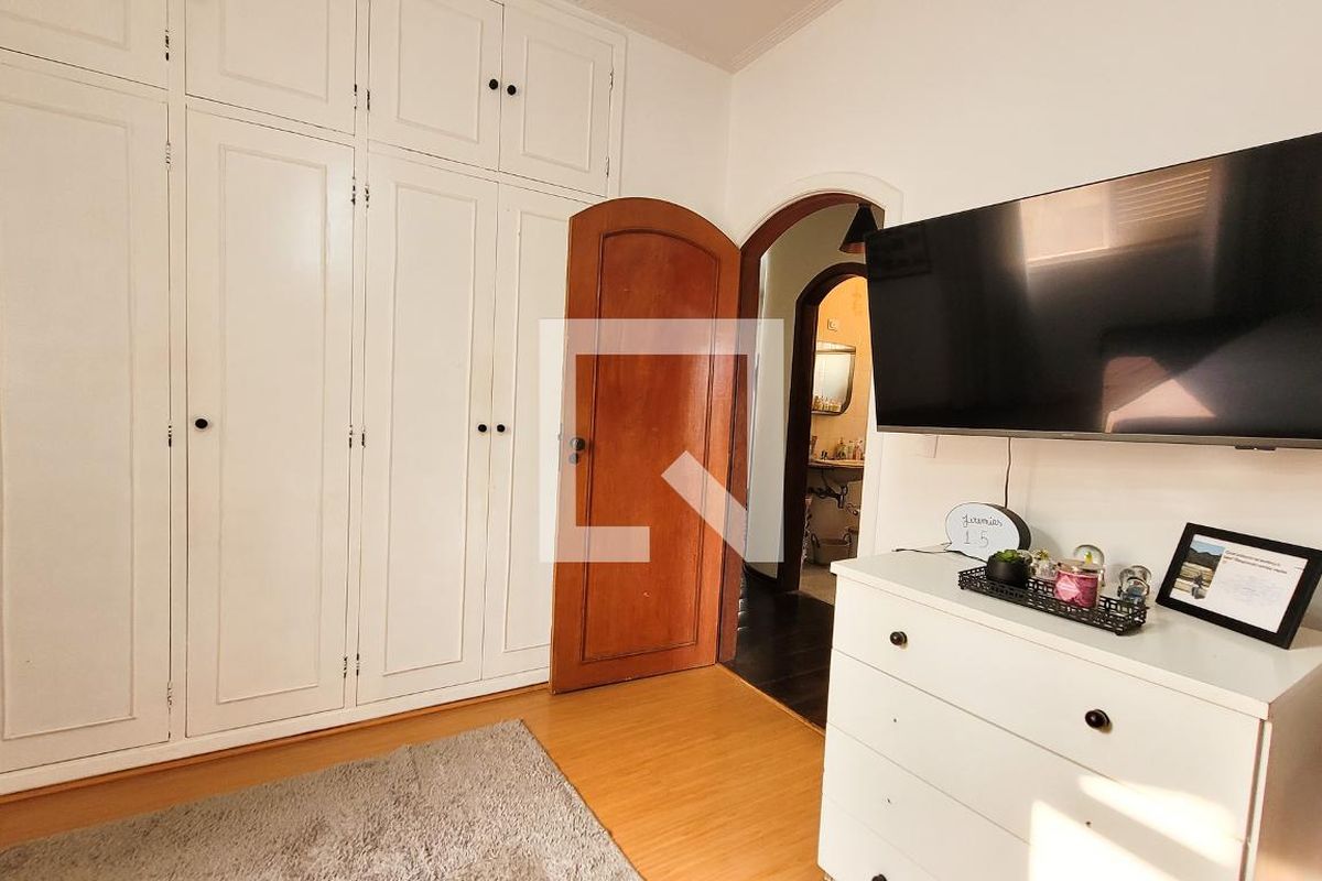 Casa à Venda - Vila Brandina, 4 Quartos,  235 m2 em , Campinas - sp | SoloBR
