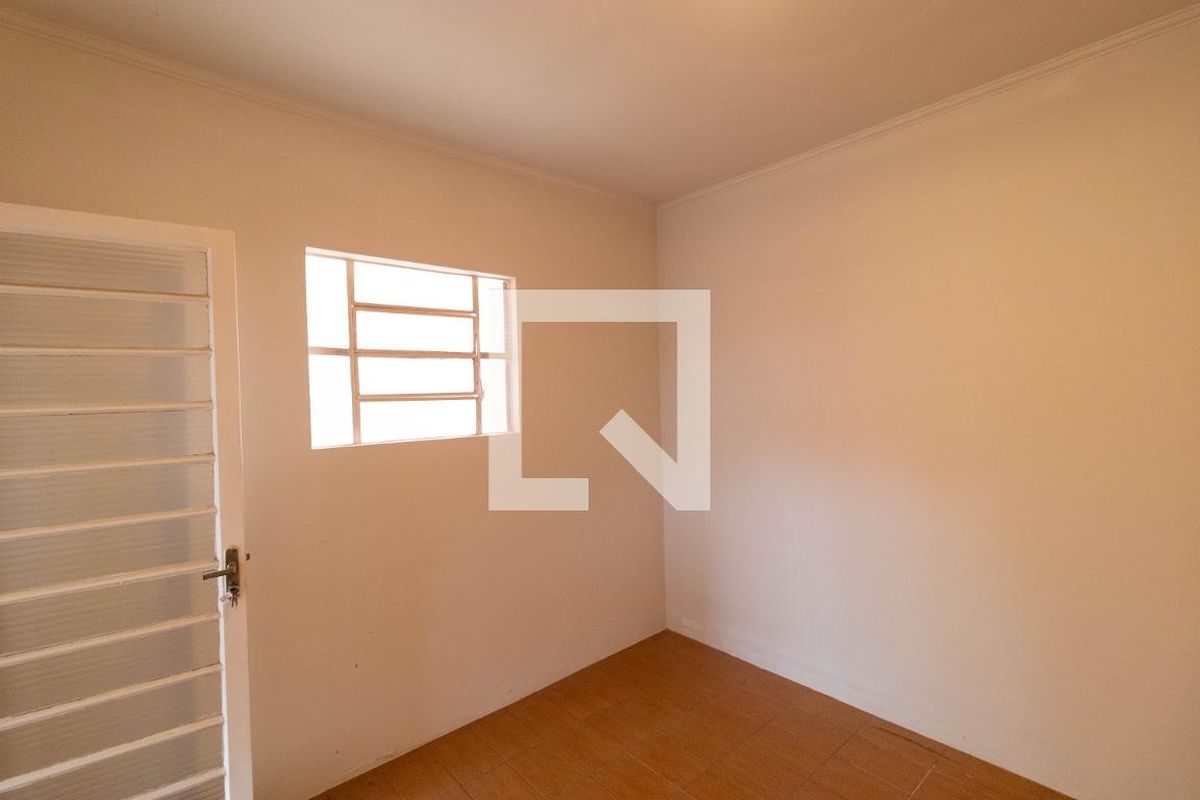 Casa à Venda - Jardim Flamboyant, 3 Quartos,  430 m2 em , Campinas - sp | SoloBR