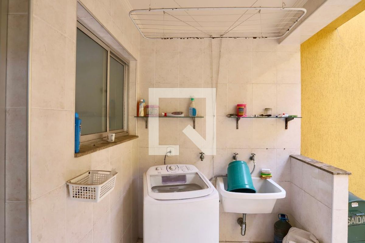 Casa, 3 quartos, 220 m² - Foto 110