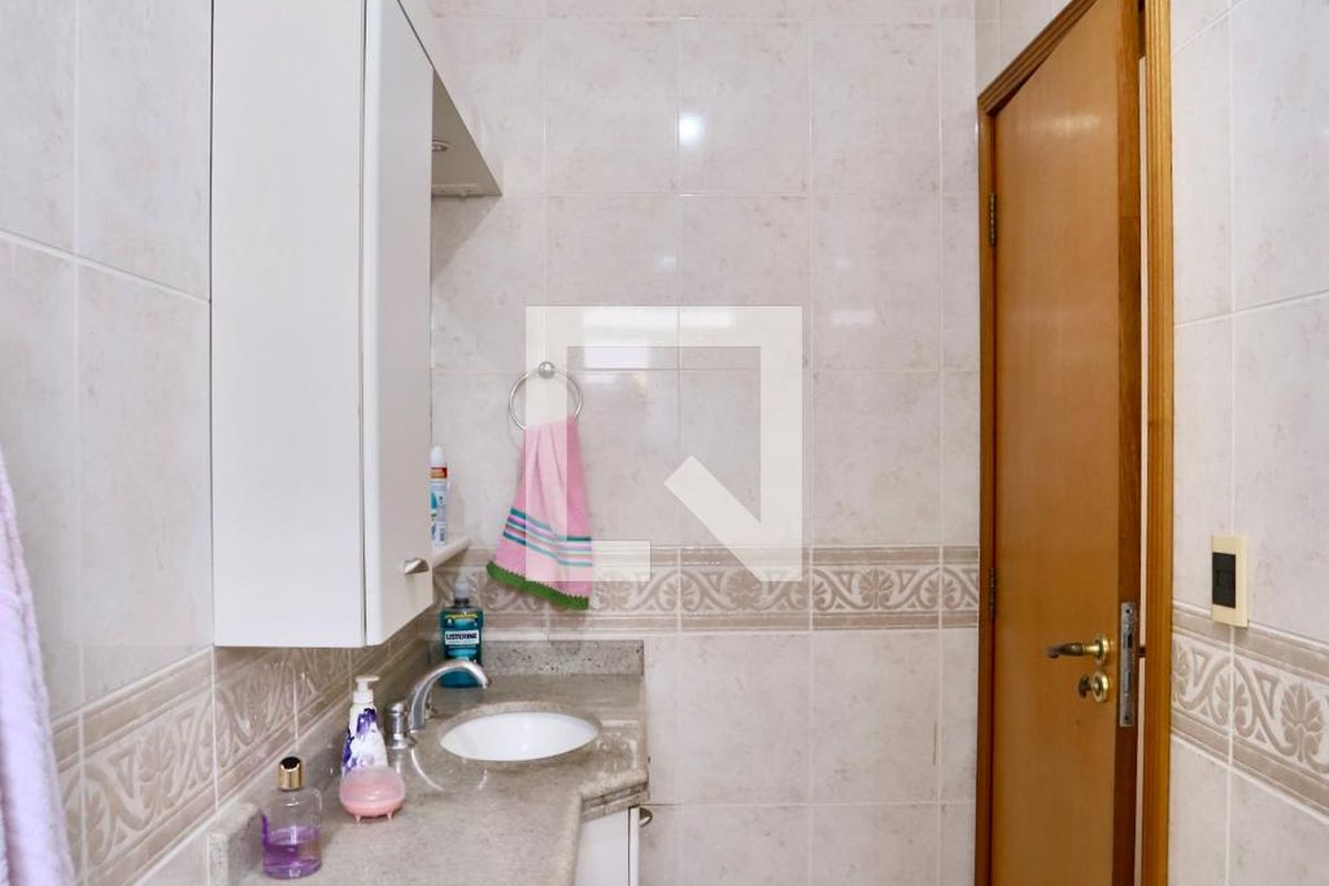 Casa, 3 quartos, 220 m² - Foto 62