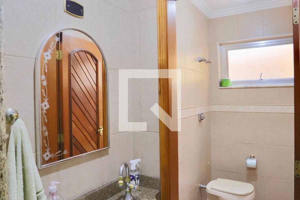 Casa, 3 quartos, 220 m² - Foto 82