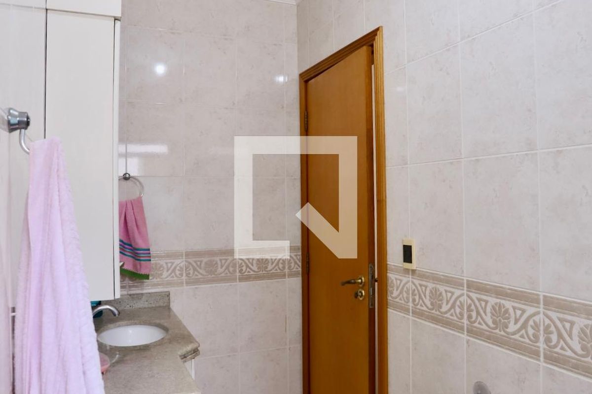 Casa, 3 quartos, 220 m² - Foto 60