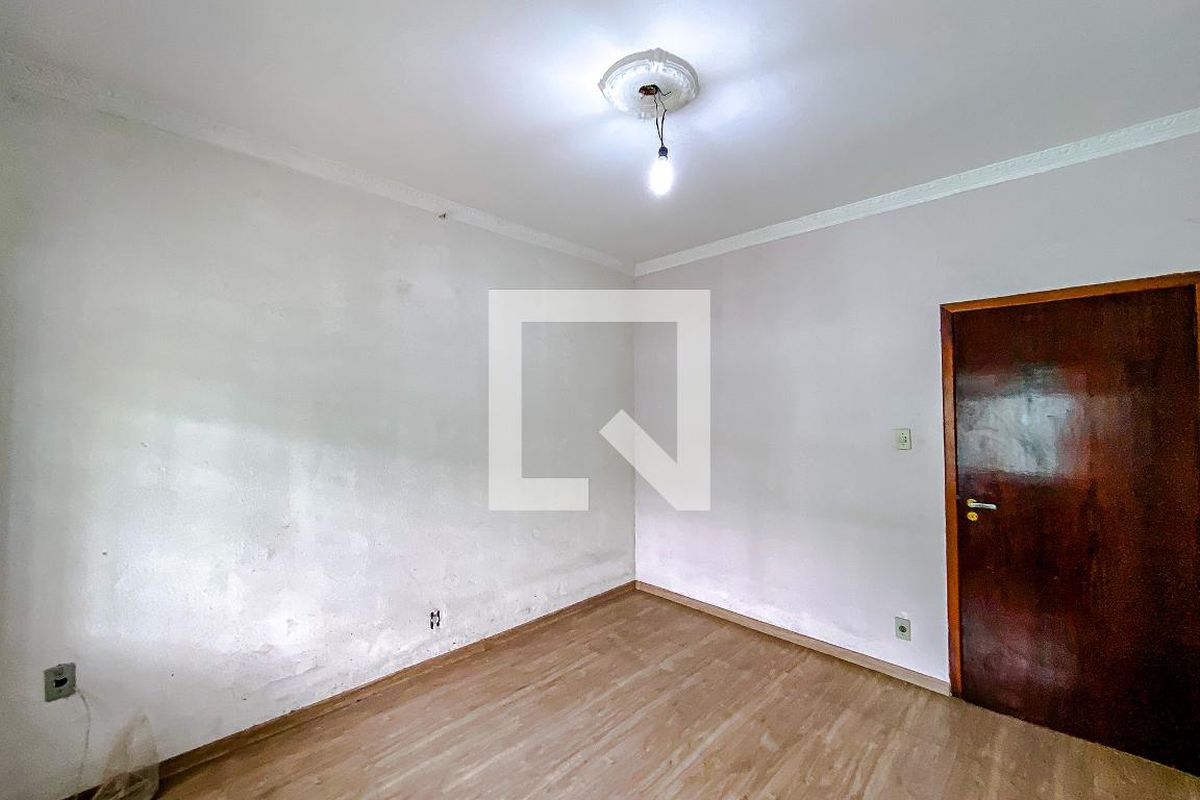 Casa, 3 quartos, 200 m² - Foto 9
