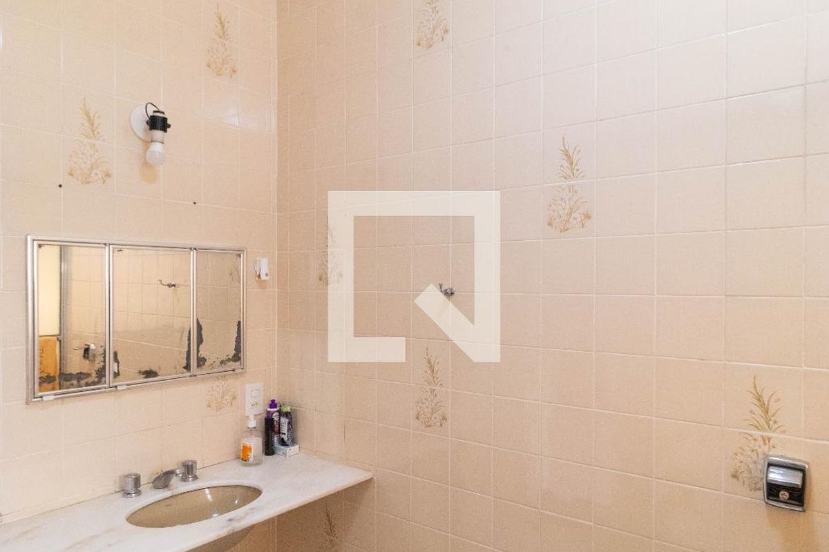 Casa à Venda - Jardim Planalto, 4 Quartos,  295 m2 em , Campinas - sp | SoloBR