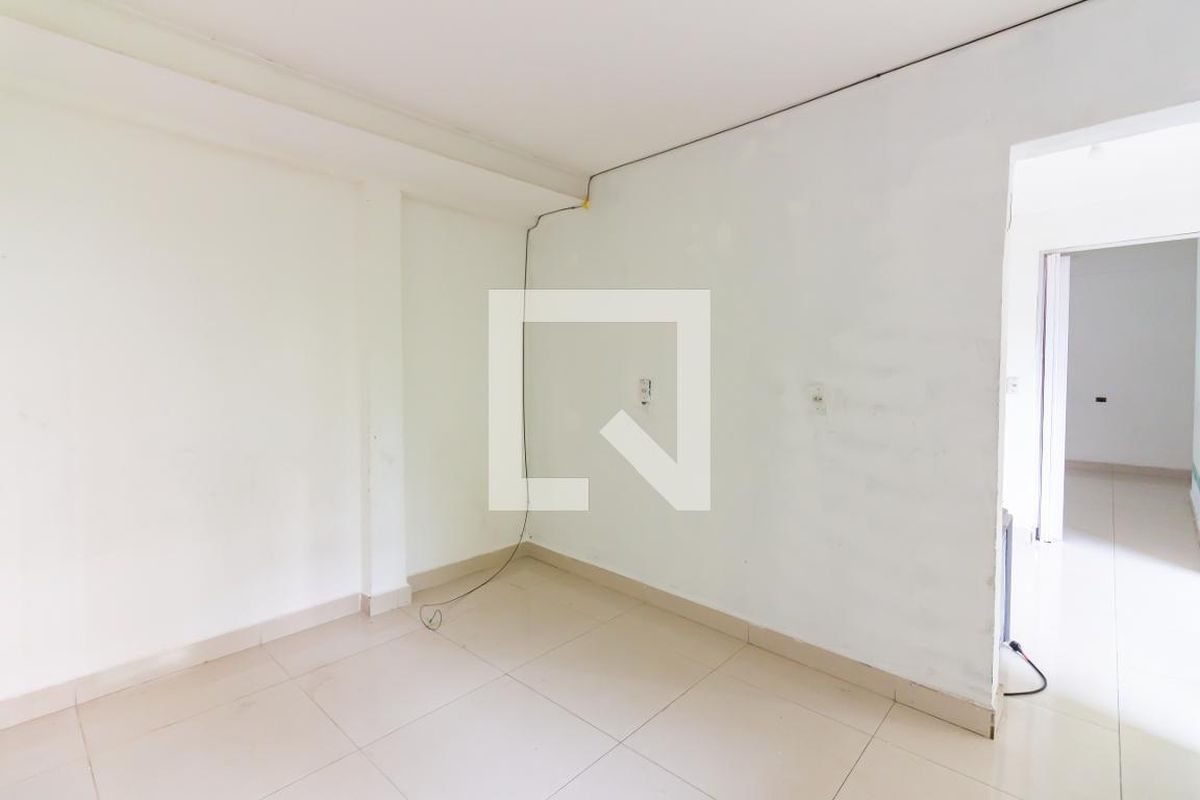 Casa, 2 quartos, 240 m² - Foto 9