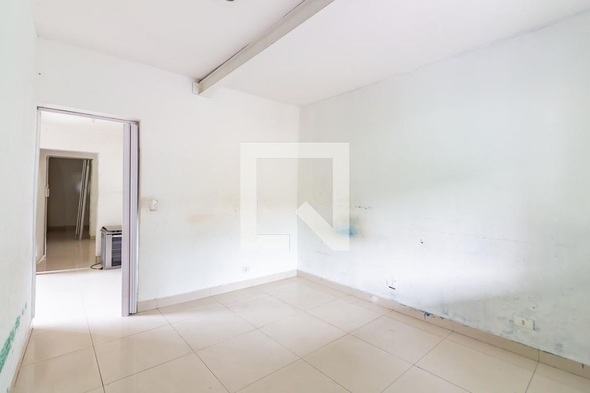 Casa, 2 quartos, 240 m² - Foto 1