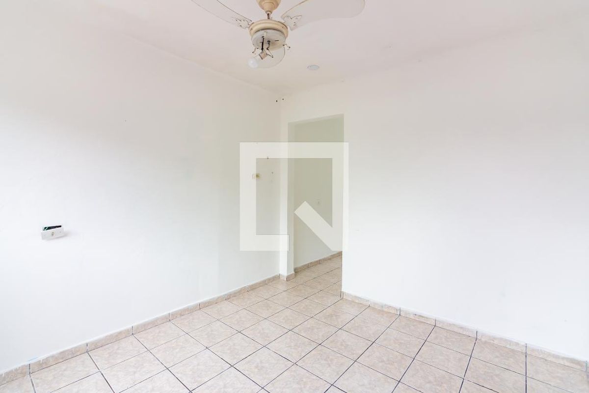 Casa, 2 quartos, 240 m² - Foto 4