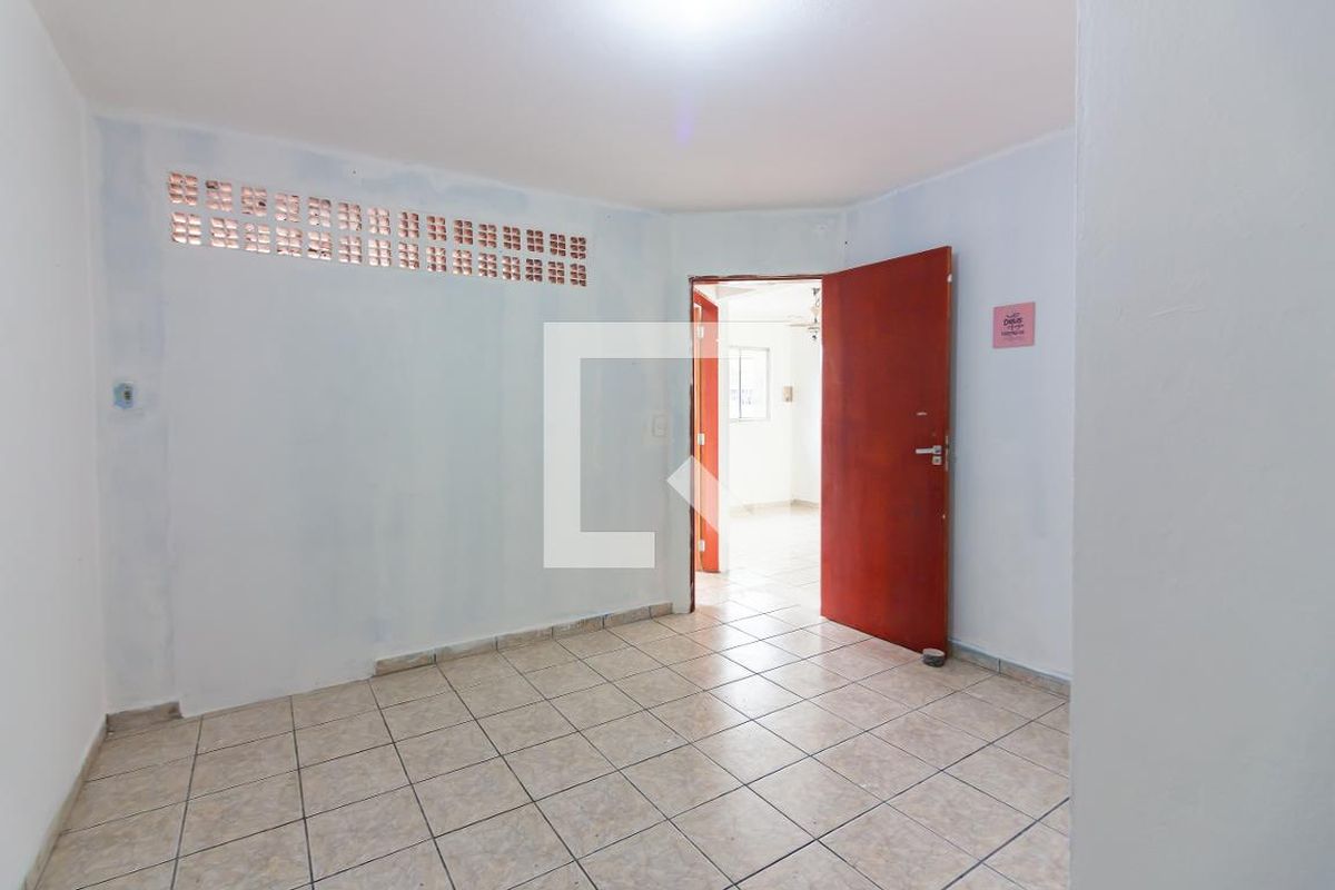 Casa, 2 quartos, 240 m² - Foto 7