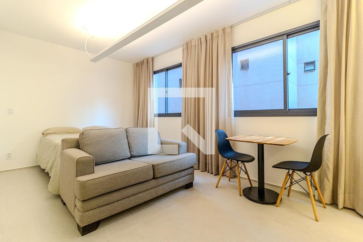 Apartamento, 1 quarto, 27 m² - Foto 2