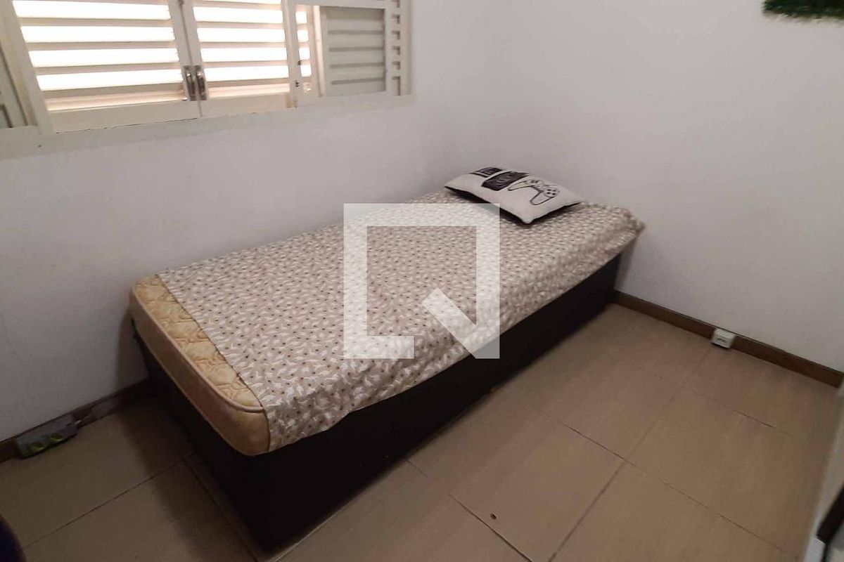 Casa, 4 quartos, 200 m² - Foto 49