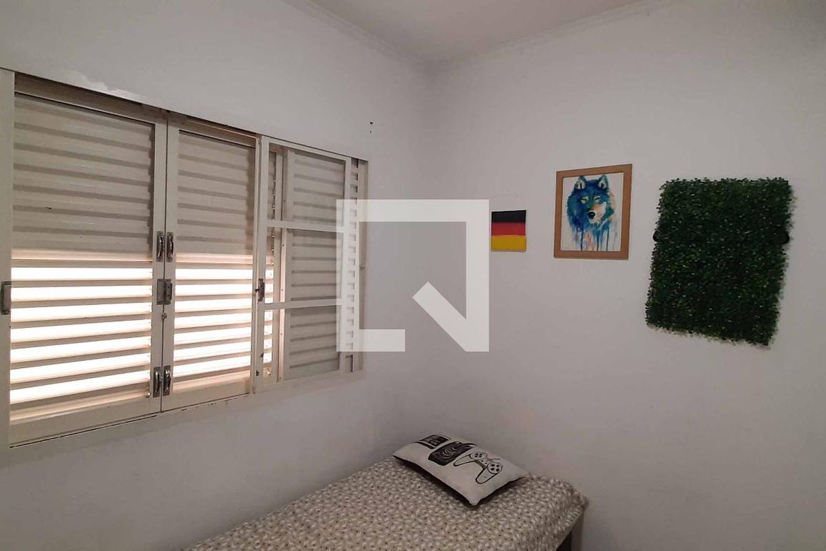 Casa, 4 quartos, 200 m² - Foto 47