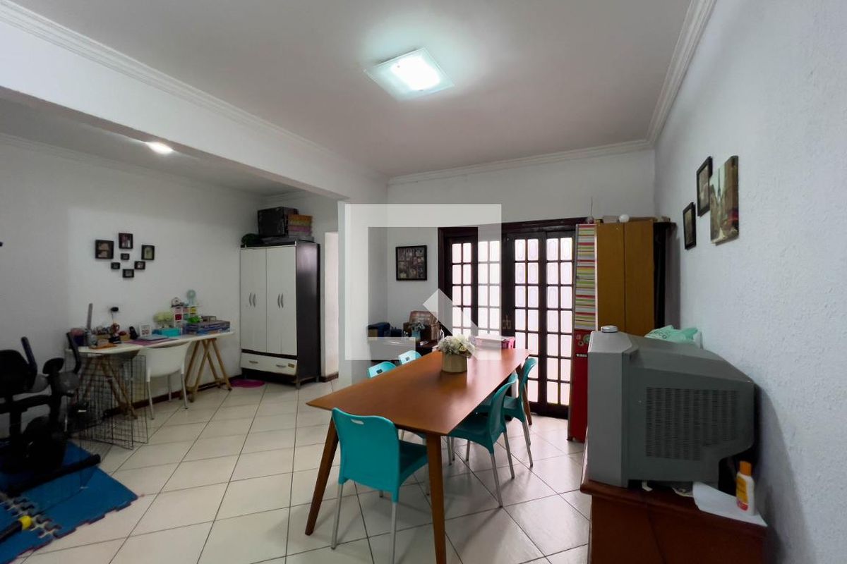 Casa, 3 quartos, 148 m² - Foto 10