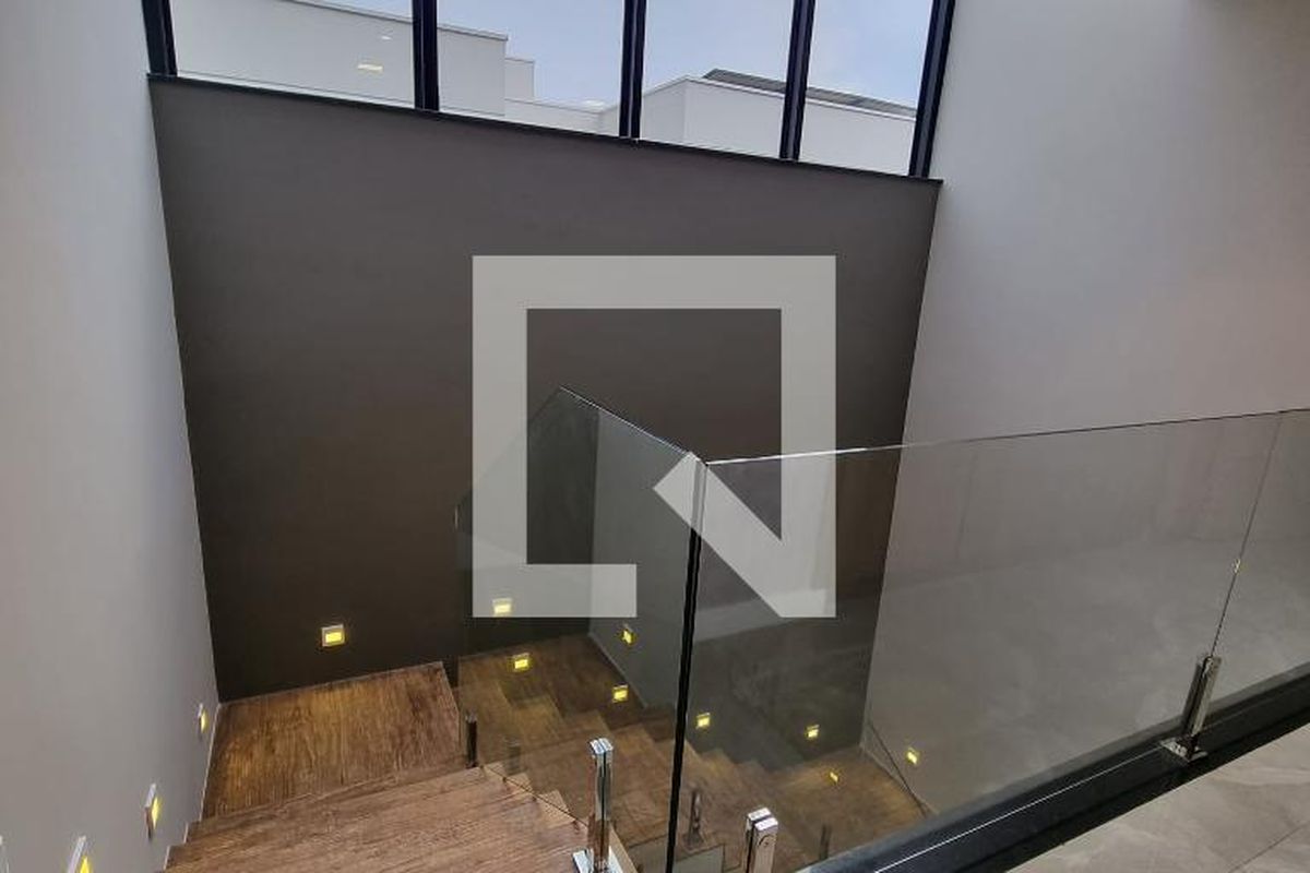 Casa à Venda - Swiss Park, 3 Quartos,  376 m2 em , Campinas - sp | SoloBR