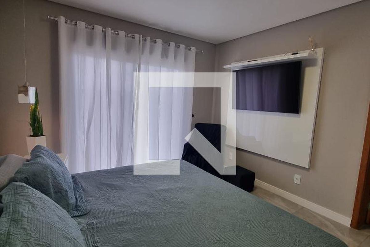 Casa à Venda - Swiss Park, 3 Quartos,  376 m2 em , Campinas - sp | SoloBR