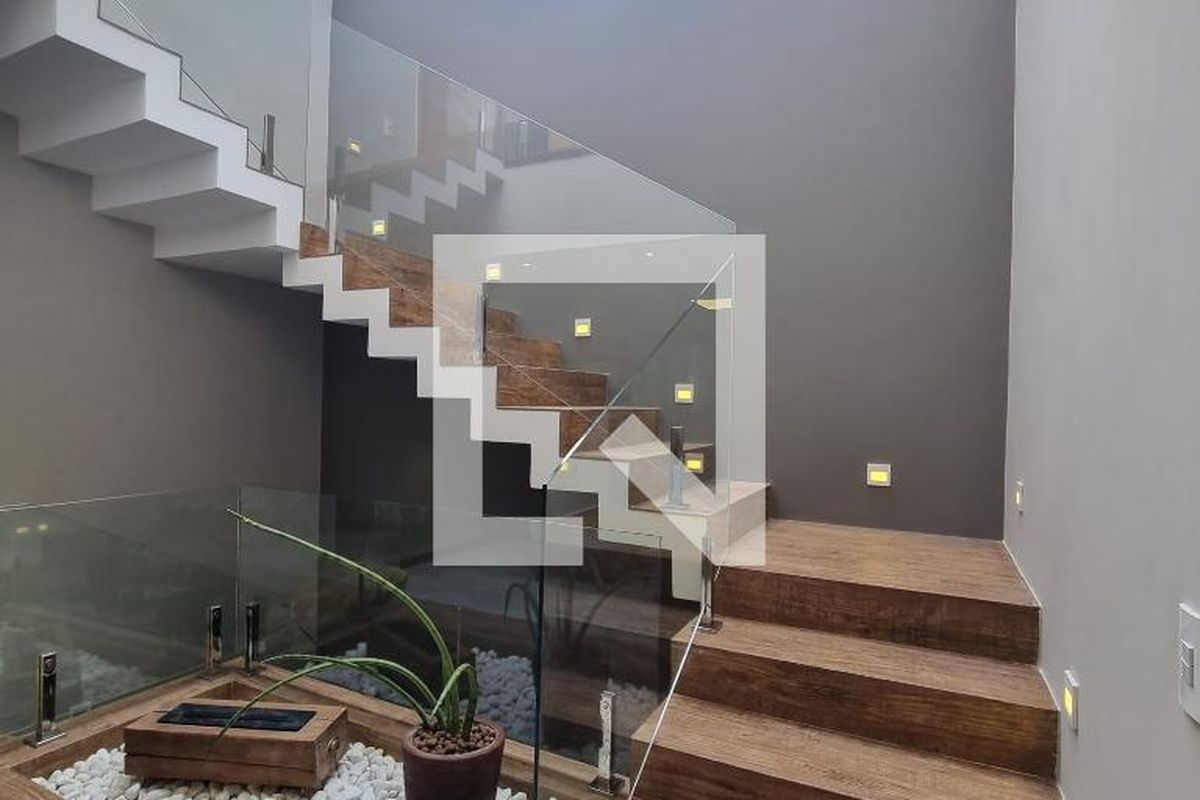 Casa à Venda - Swiss Park, 3 Quartos,  376 m2 em , Campinas - sp | SoloBR