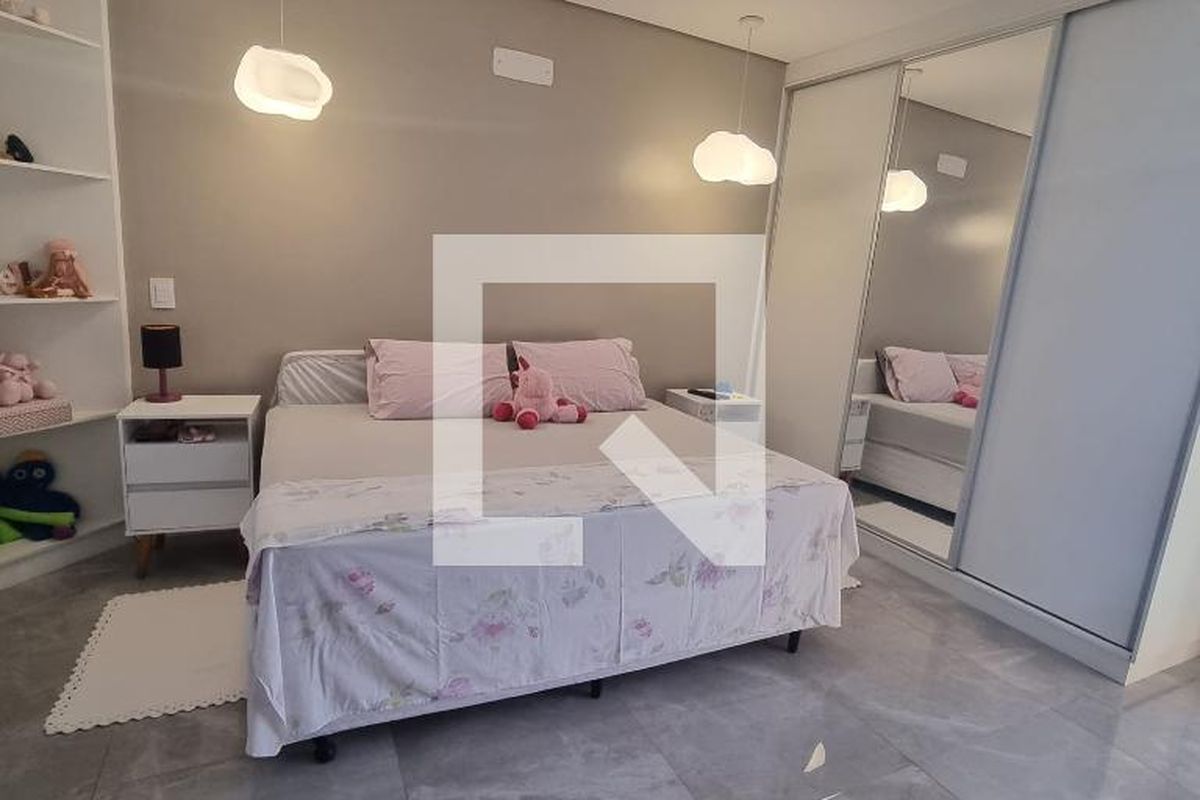 Casa à Venda - Swiss Park, 3 Quartos,  376 m2 em , Campinas - sp | SoloBR