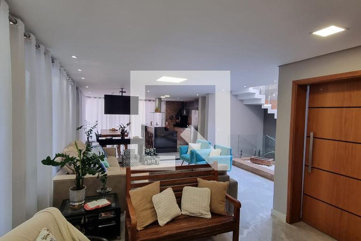 Casa à Venda - Swiss Park, 3 Quartos,  376 m2 em , Campinas - sp | SoloBR