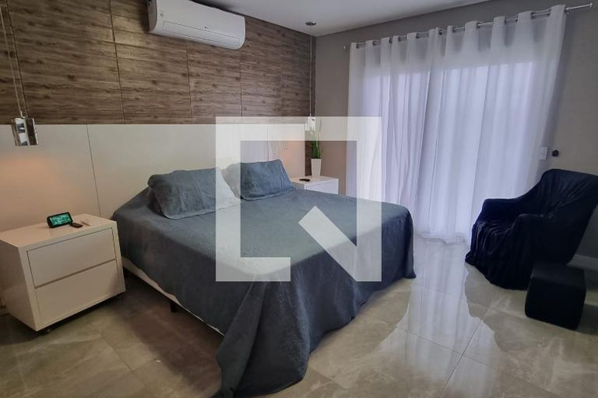 Casa à Venda - Swiss Park, 3 Quartos,  376 m2 em , Campinas - sp | SoloBR
