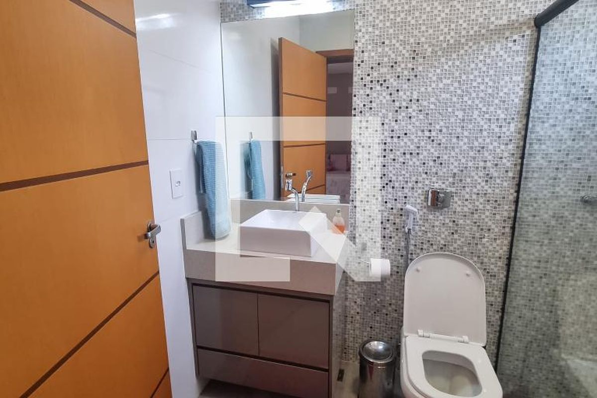 Casa à Venda - Swiss Park, 3 Quartos,  376 m2 em , Campinas - sp | SoloBR