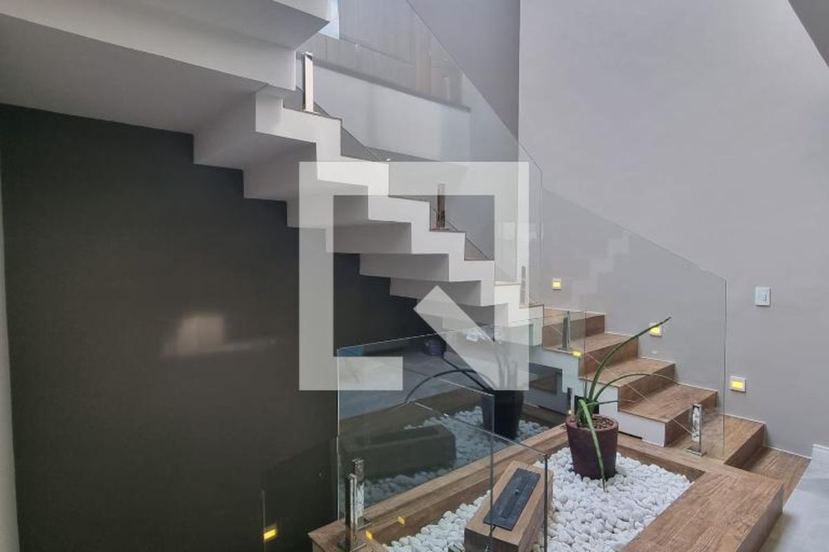 Casa à Venda - Swiss Park, 3 Quartos,  376 m2 em , Campinas - sp | SoloBR