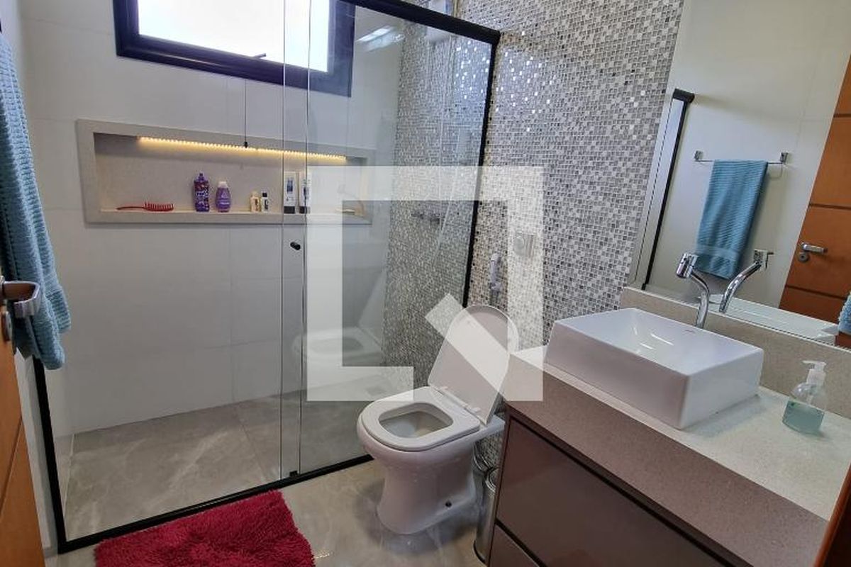 Casa à Venda - Swiss Park, 3 Quartos,  376 m2 em , Campinas - sp | SoloBR