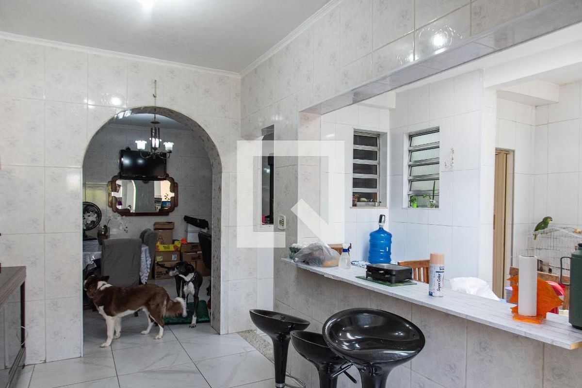 Casa, 3 quartos, 236 m² - Foto 82