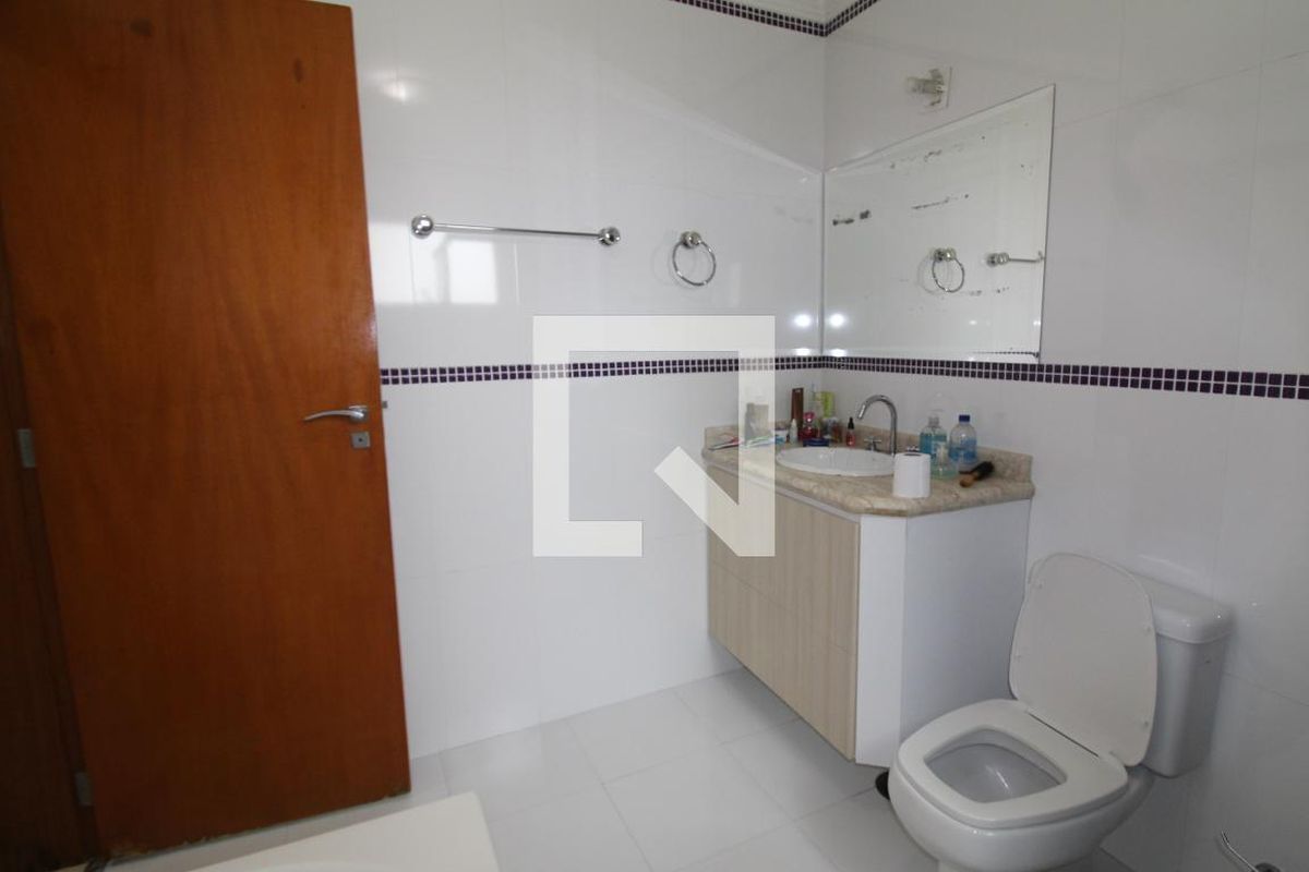 Casa, 3 quartos, 244 m² - Foto 42