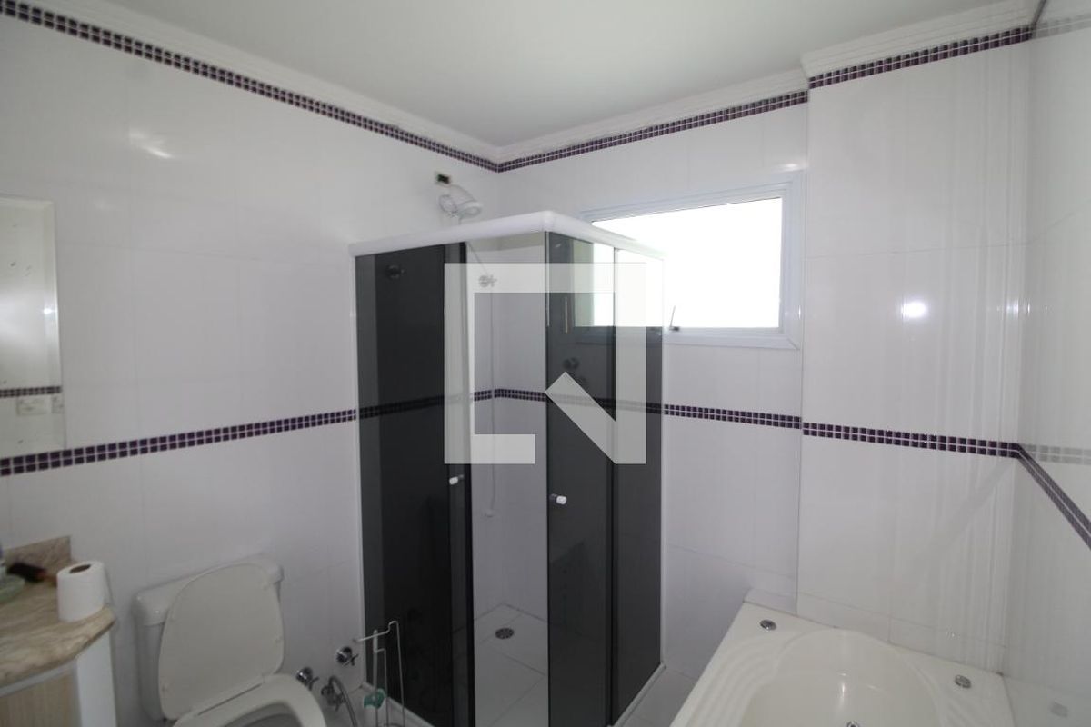 Casa, 3 quartos, 244 m² - Foto 44