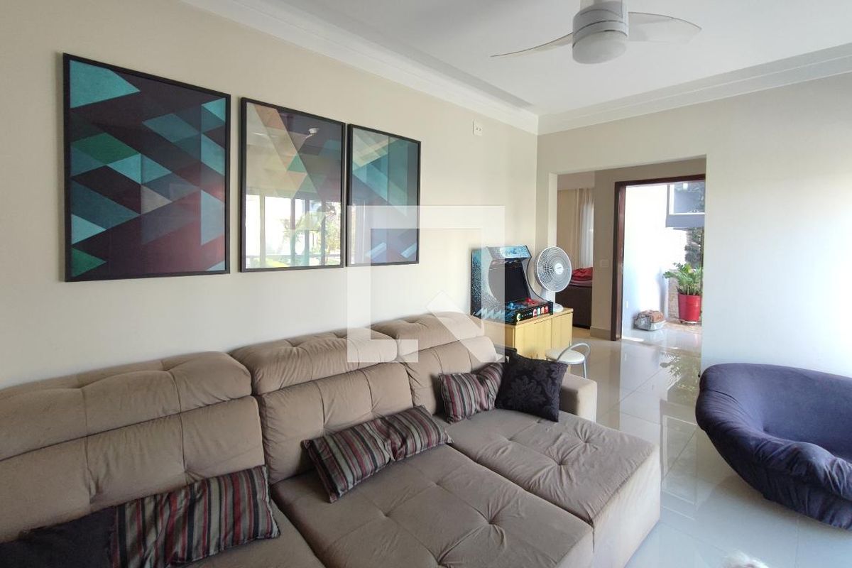 Casa à Venda - Swiss Park, 4 Quartos,  360 m2 em , Campinas - sp | SoloBR