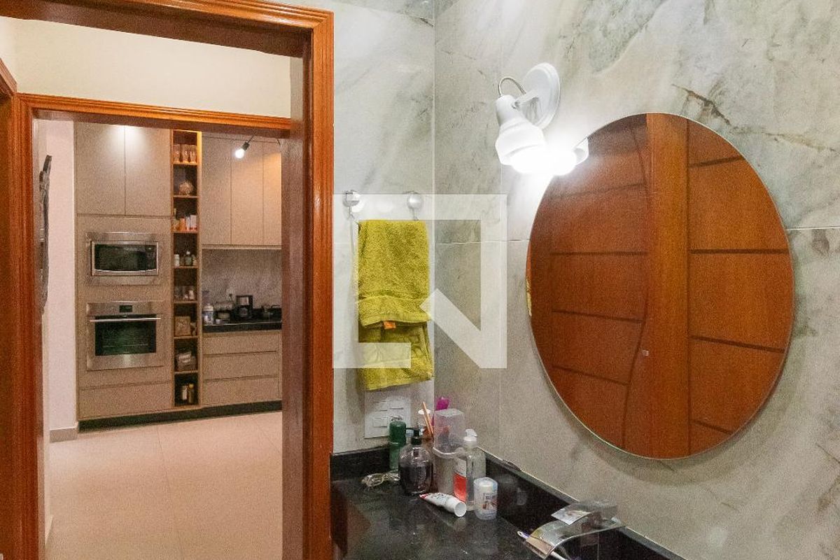 Casa à Venda - Swiss Park, 5 Quartos,  330 m2 em , Campinas - sp | SoloBR